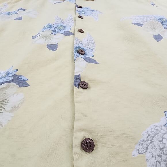 Tommy Bahama Shirt Mens Medium Yellow Silk Button Up Hawaiian Camp Loop Collar - Picture 10 of 16